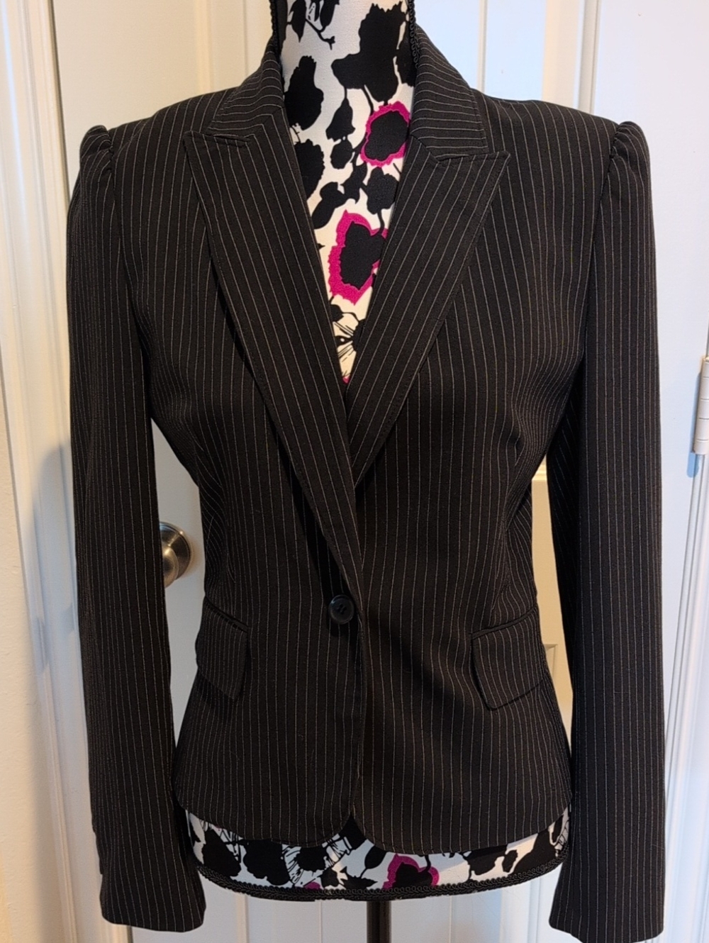 The Limited Black Pinstripe Women's Blazer - Single-Button Tailored Jacket Sz 4
